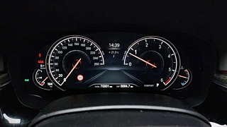 BMW 5-SERIES G30 2018