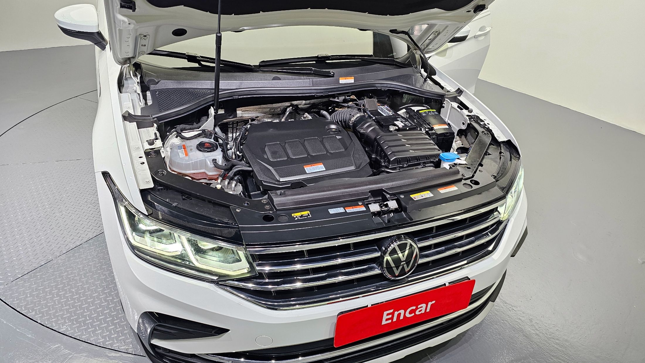 VOLKSWAGEN TIGUAN 2023