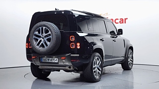 LAND ROVER DEFENDER L663 2024