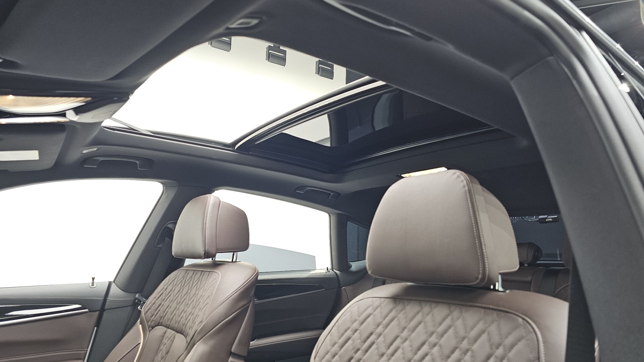 BMW 6-SERIES GT G32 2024