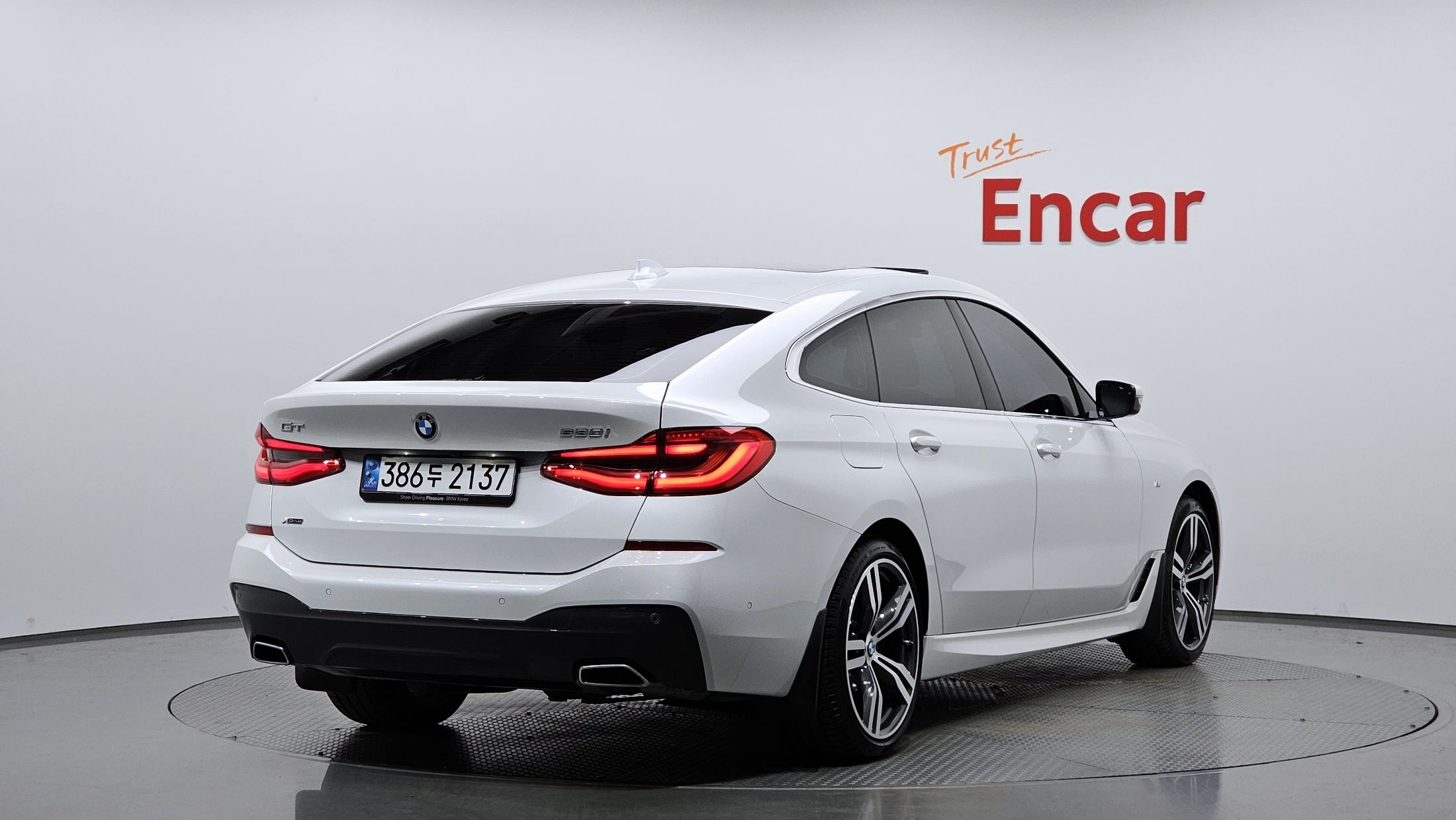 BMW 6-SERIES GT G32 2024