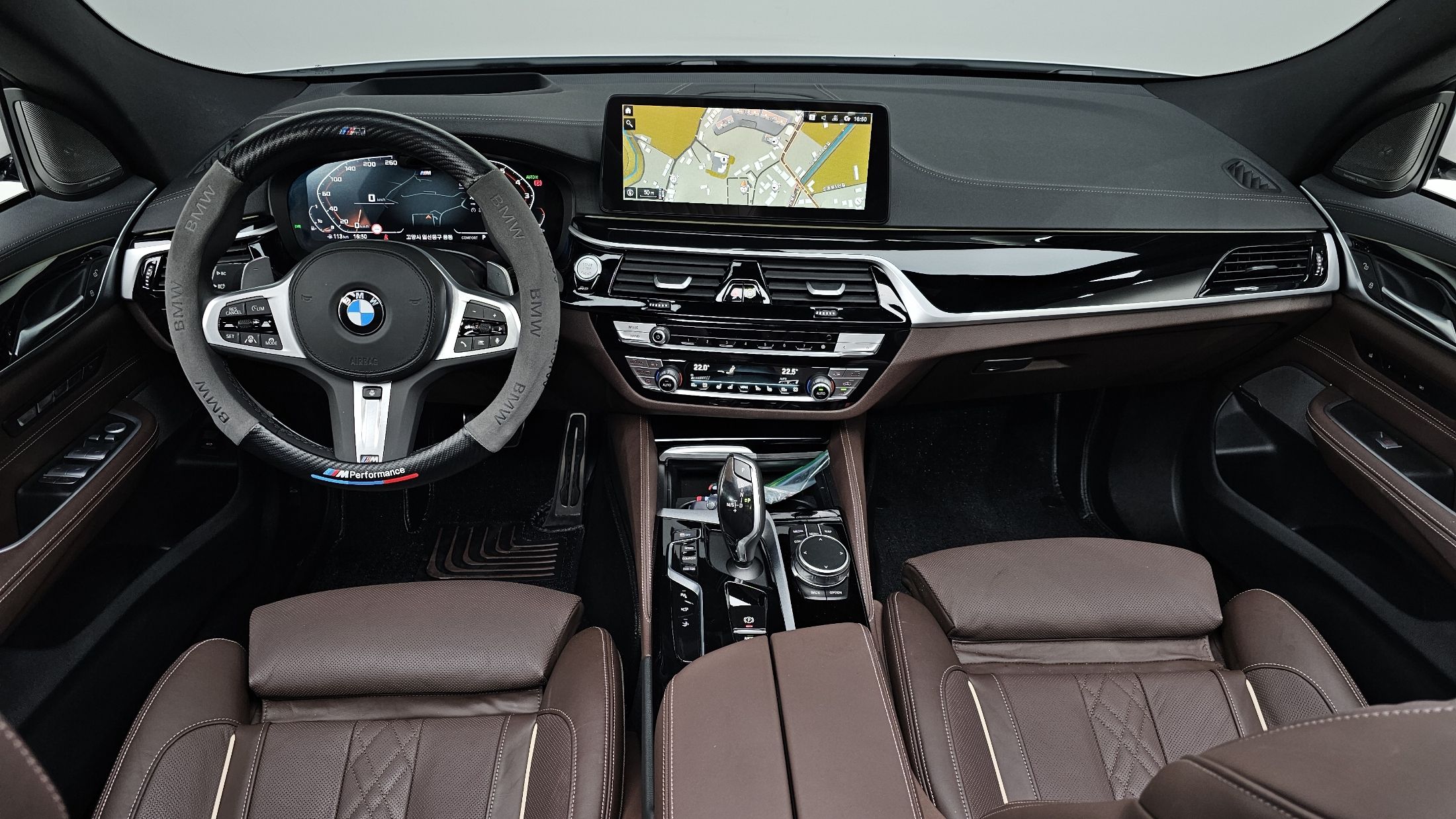 BMW 6-SERIES GT G32 2024