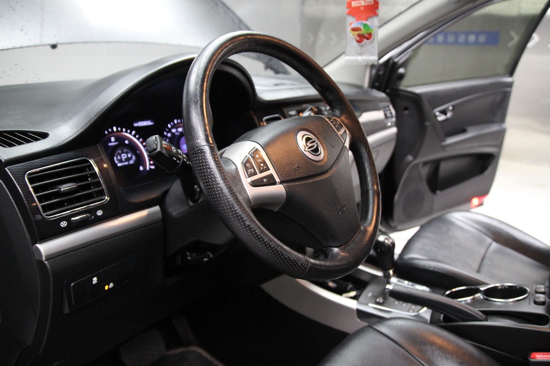 SSANGYONG KORANDO C 2012