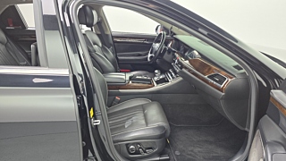 GENESIS EQ900 2016