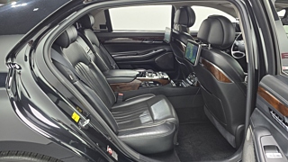 GENESIS EQ900 2016