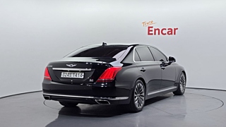 GENESIS EQ900 2016