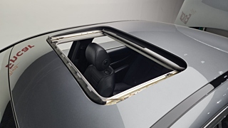 MERCEDES BENZ E-CLASS W213 2017