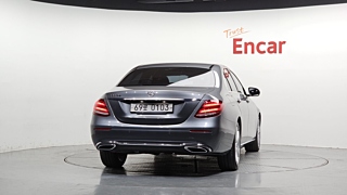 MERCEDES BENZ E-CLASS W213 2017