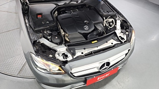 MERCEDES BENZ E-CLASS W213 2017