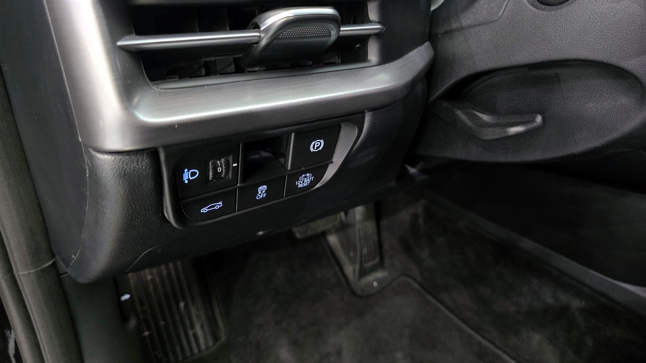 HYUNDAI GRANDEUR HYBRID GN7 2025