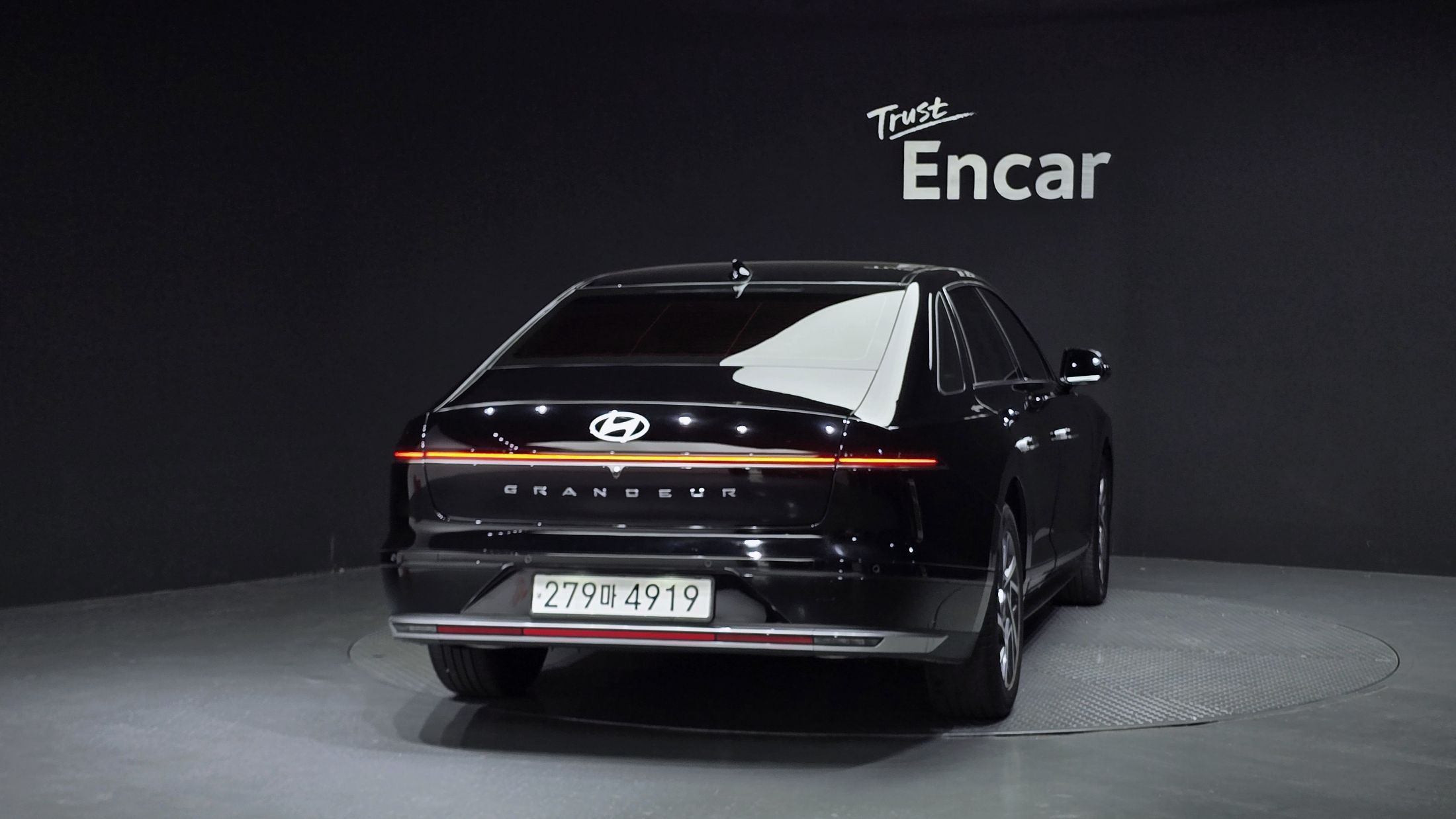 HYUNDAI GRANDEUR HYBRID GN7 2025