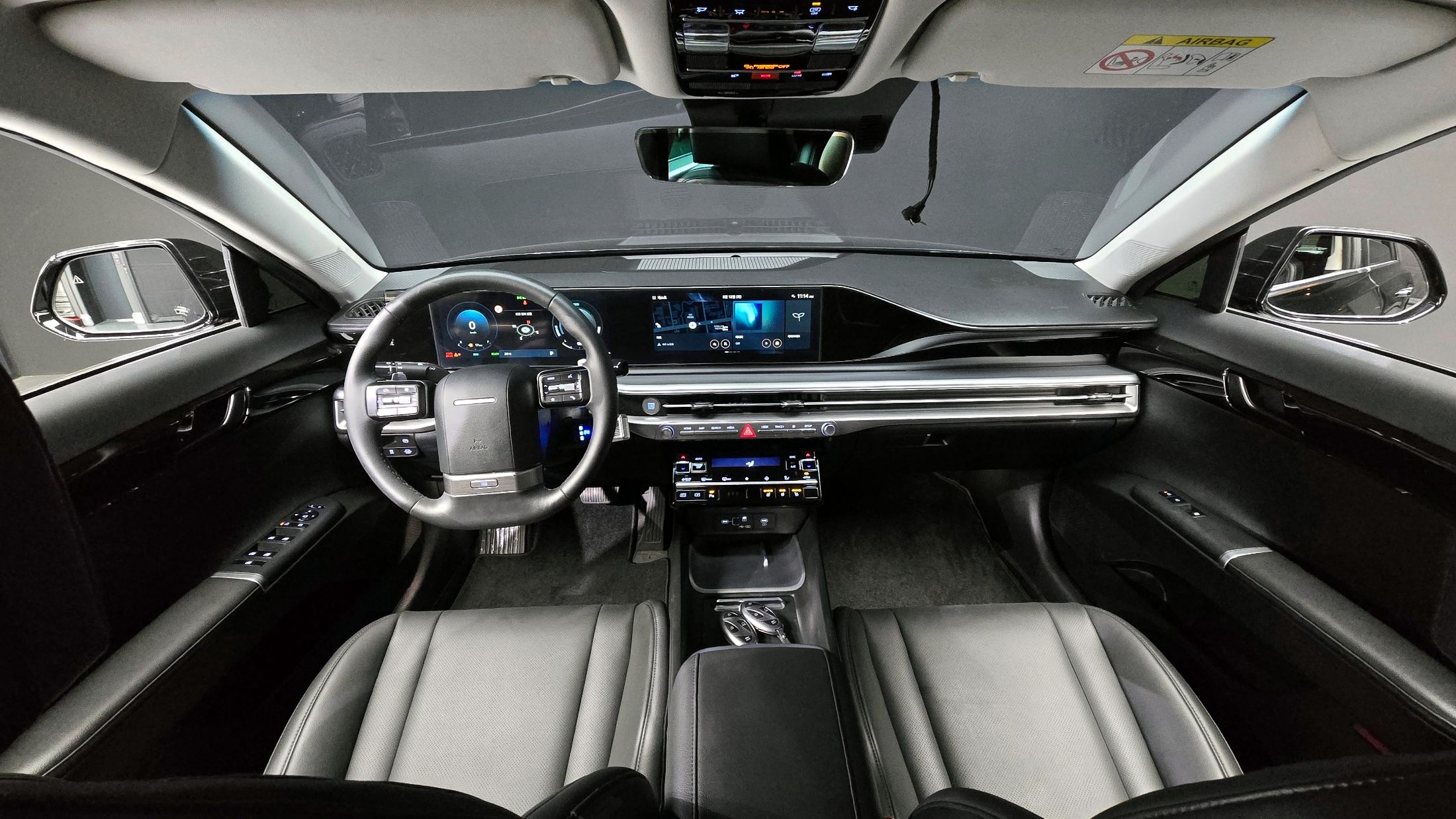 HYUNDAI GRANDEUR HYBRID GN7 2025