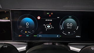 HYUNDAI GRANDEUR HYBRID GN7 2025