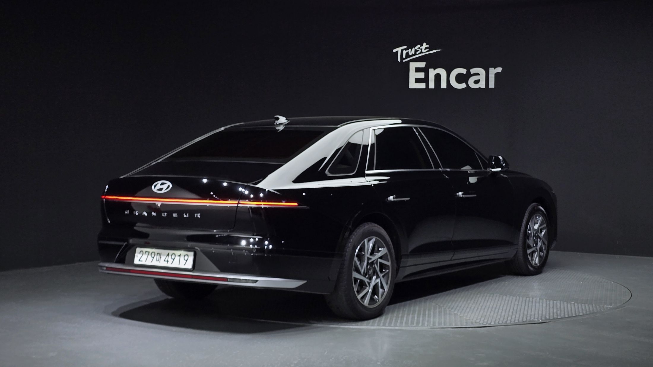 HYUNDAI GRANDEUR HYBRID GN7 2025
