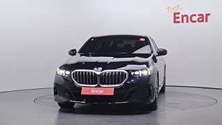 BMW 5-SERIES G60 2024