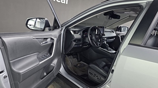 TOYOTA RAV4 2021