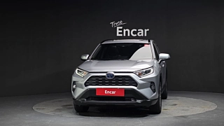 TOYOTA RAV4 2021