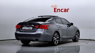 NISSAN MAXIMA A36 2017