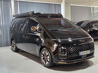 HYUNDAI STARIA 2023