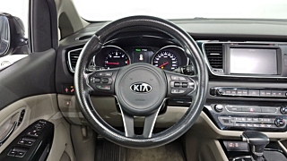 KIA CARNIVAL 2017