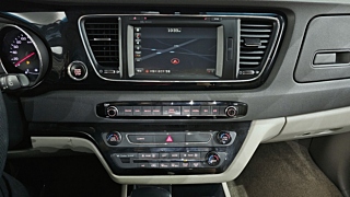 KIA CARNIVAL 2017