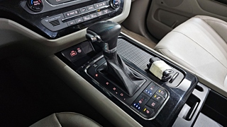 KIA CARNIVAL 2017