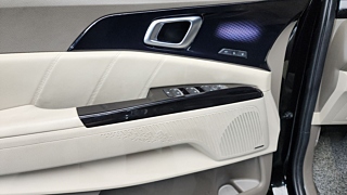 KIA CARNIVAL 2023