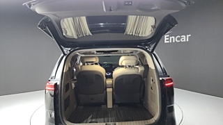 KIA CARNIVAL 2023