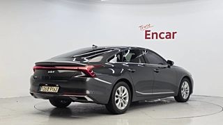 KIA K8  2.5 Gasoline 2WD 2021