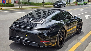 PORSCHE 911 992 2025