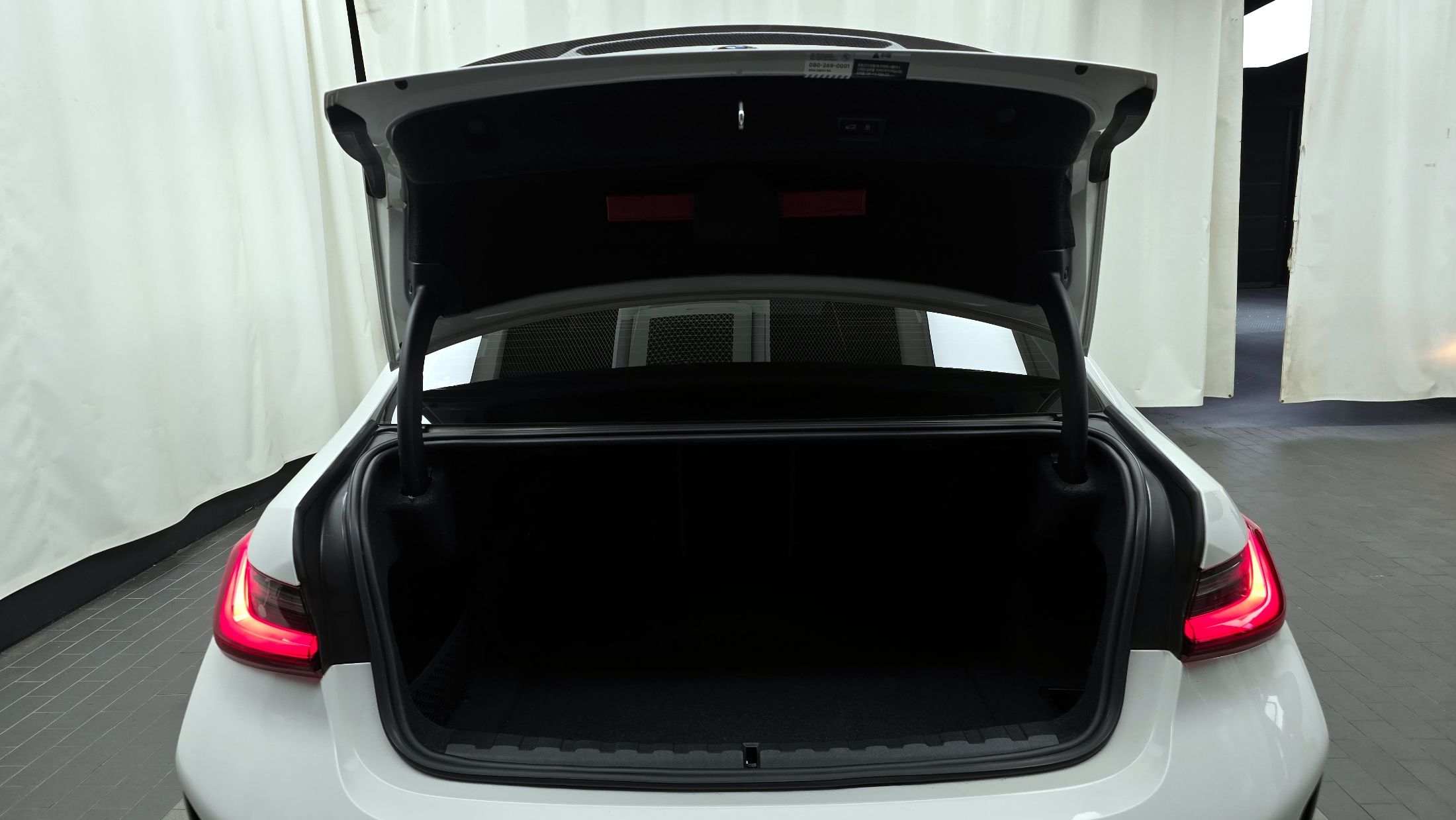 BMW 3-SERIES G20 2024