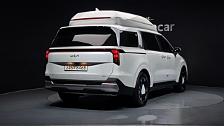 KIA CARNIVAL  2025