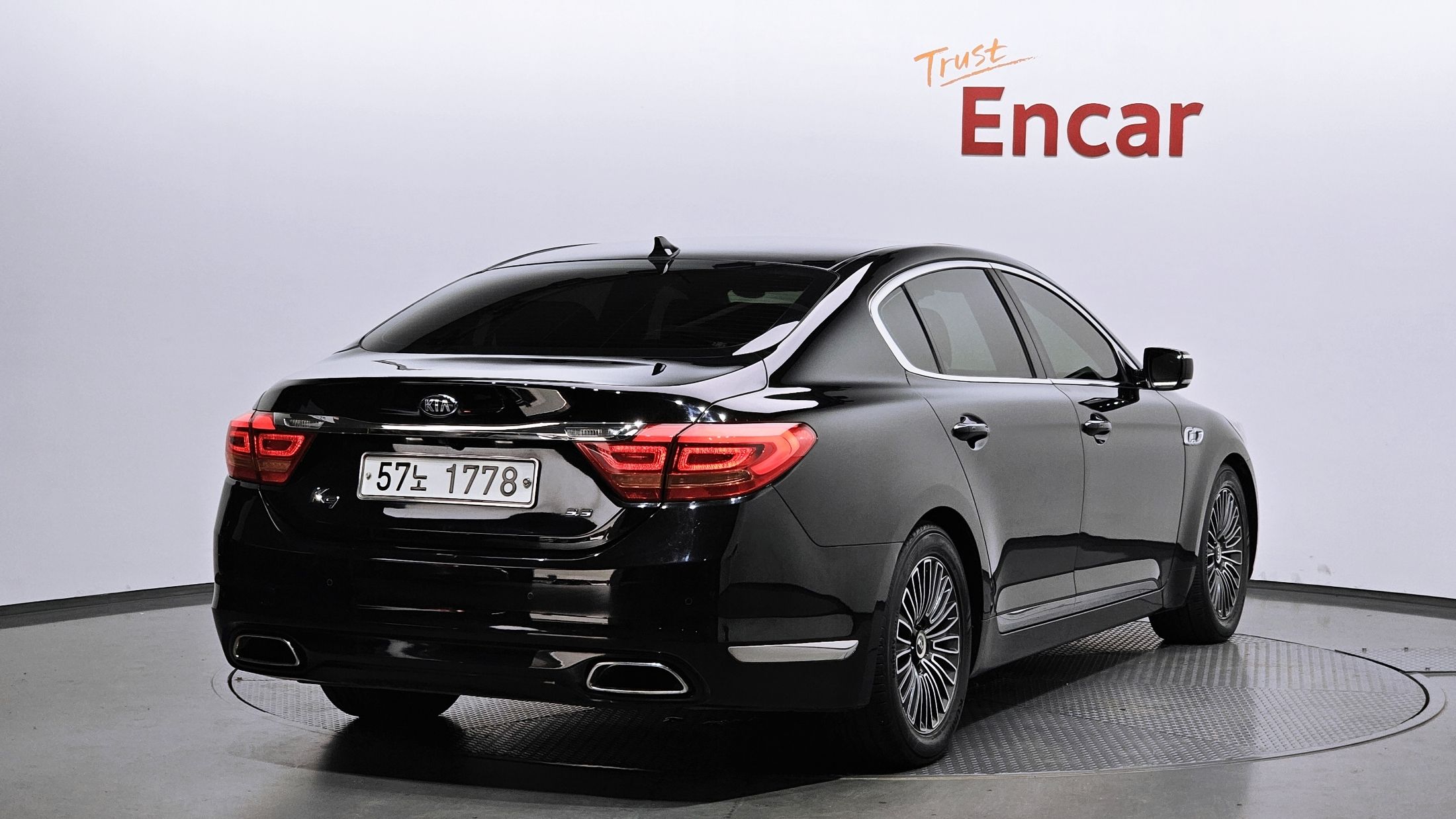 KIA K9 2013