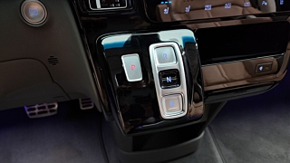 HYUNDAI STARIA 2022