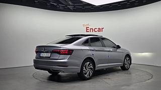 VOLKSWAGEN JETTA 2020