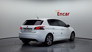 PEUGEOT 308 2018