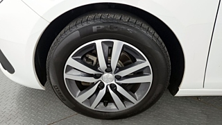 PEUGEOT 308 2018