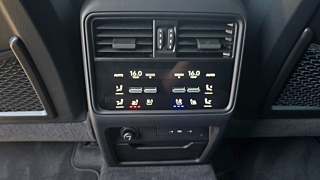PORSCHE CAYENNE PO536 2024