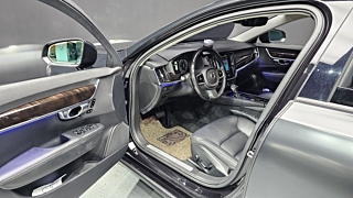 VOLVO S90 2017