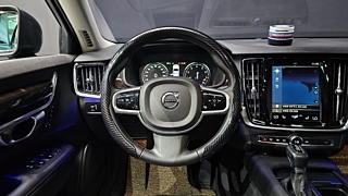 VOLVO S90 2017