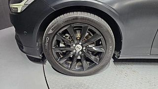 VOLVO S90 2017
