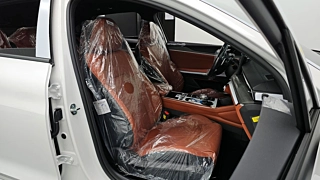 KIA K5  3 GENERATION 2.0 2025