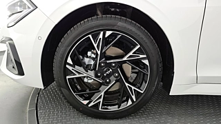 KIA K5  3 GENERATION 2.0 2025