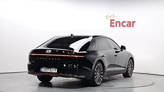 HYUNDAI GRANDEUR HYBRID GN7 2023