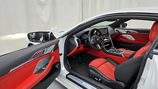 BMW 8-SERIES G15  M850i xDrive Coupe 2025