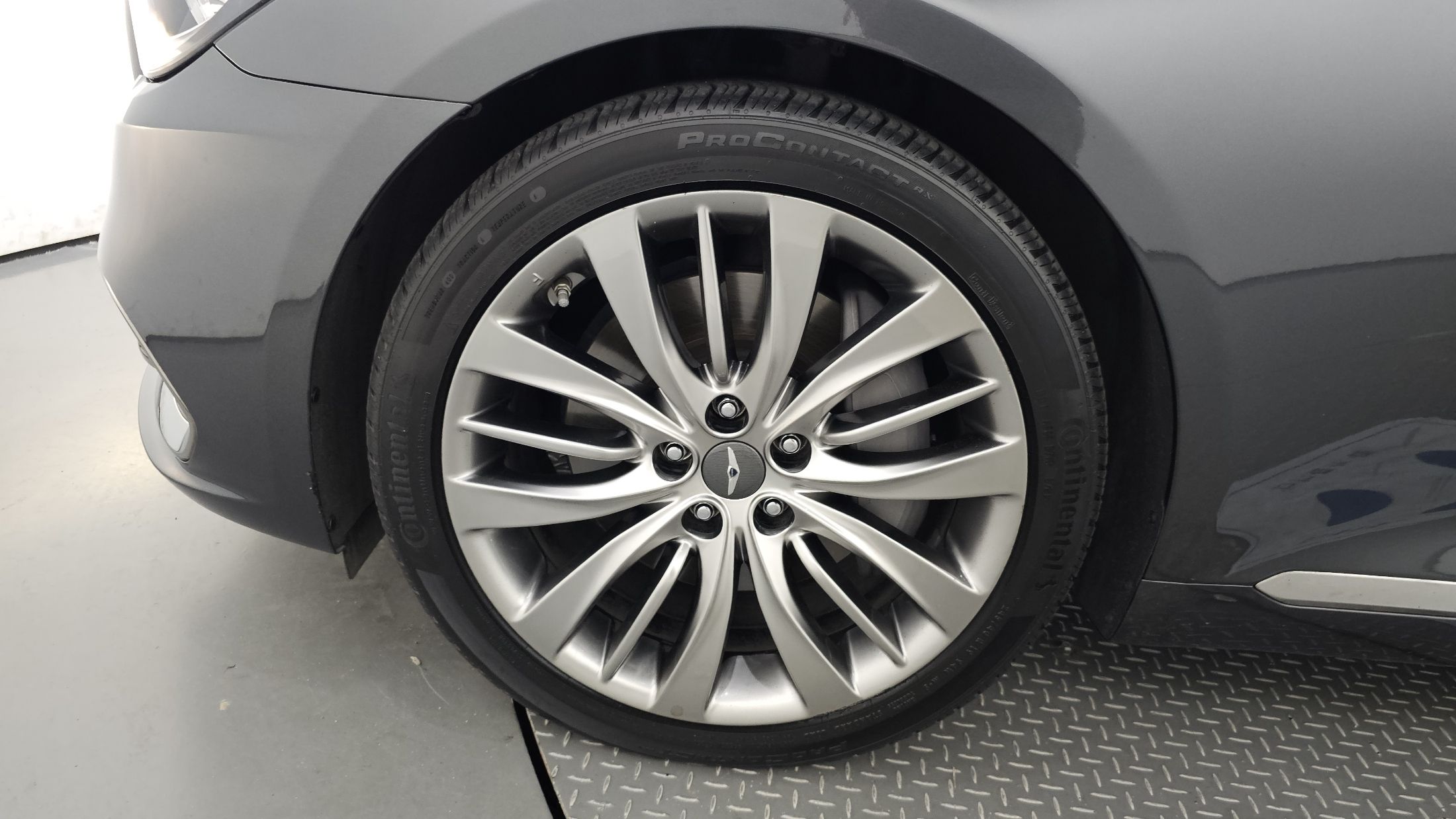 GENESIS G80 2017