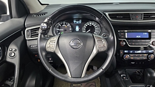 NISSAN QASHQAI 2016