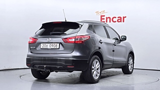 NISSAN QASHQAI 2016
