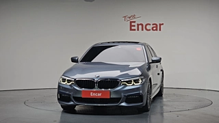 BMW 5-SERIES G30  2019