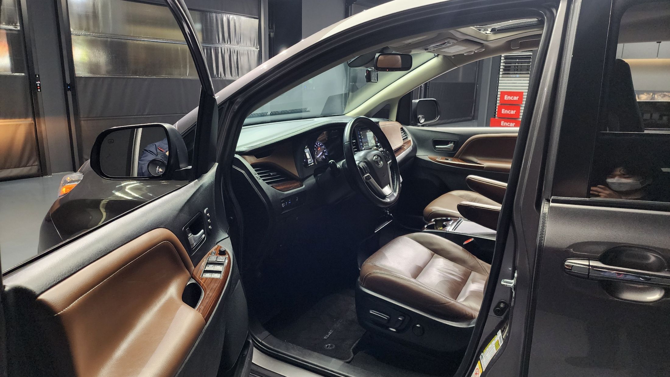 TOYOTA SIENNA 2018